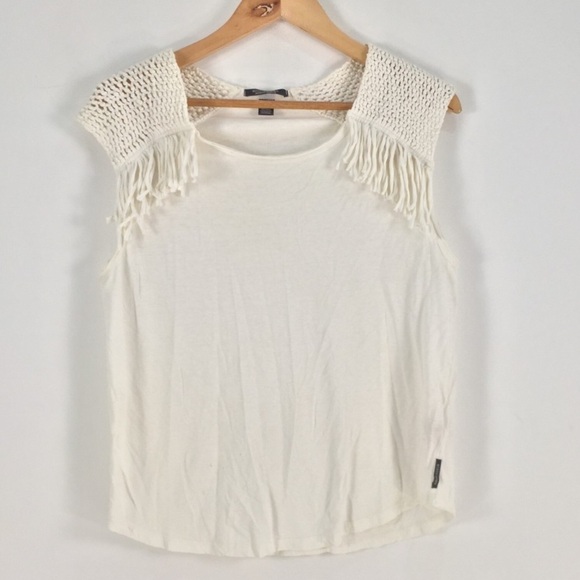 Scotch and Soda White Fringe Crochet Detail Tee - Picture 3 of 10